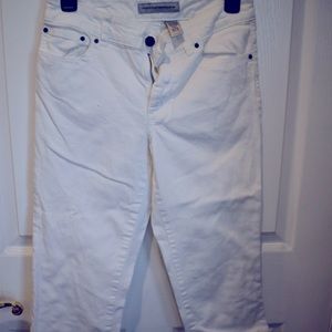 Chico’s white capri pants